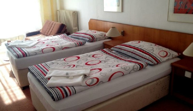 Hotel FONTÁNA Horní Planá - Dvoulůžkový pokoj ***